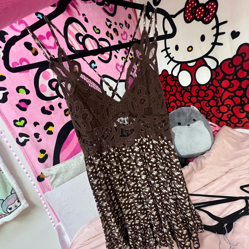 Trixxi Brown and White Floral Dress